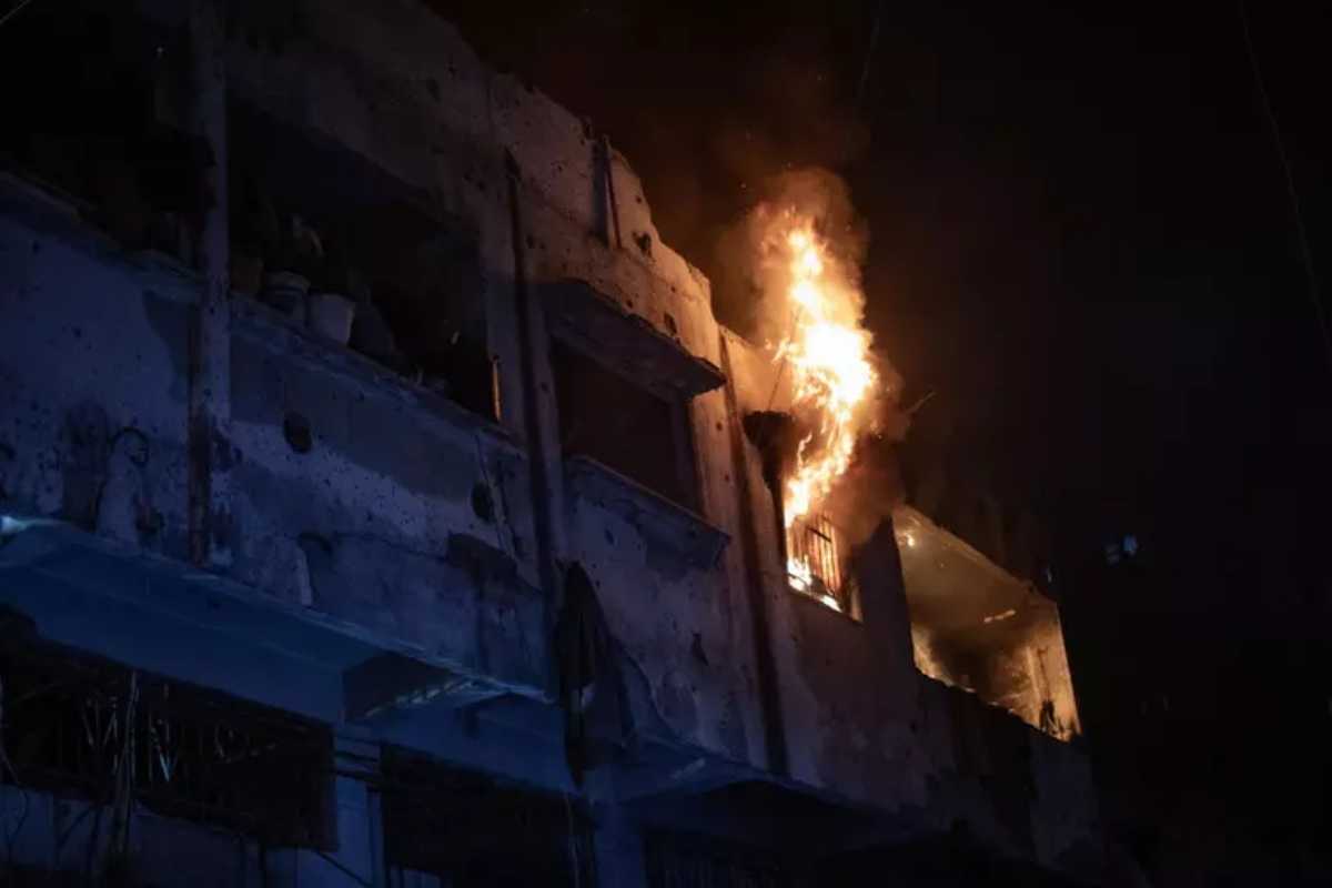 Bombe su Gaza 