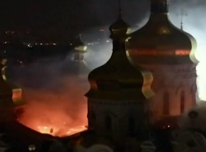 Cattedrale in fiamme