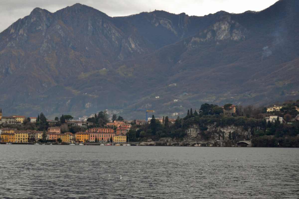 https://www.blitzquotidiano.it/wp-content/uploads/2026/06/lago-di-como.jpg