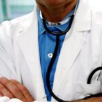 Un medico