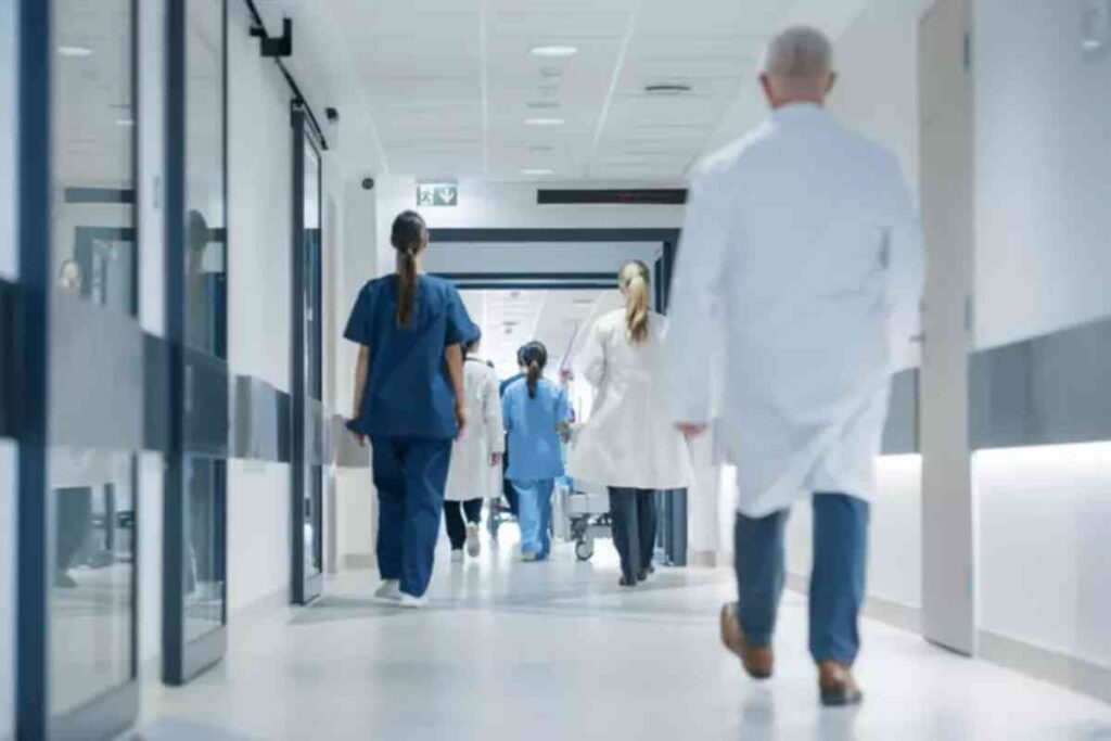 medici in ospedale