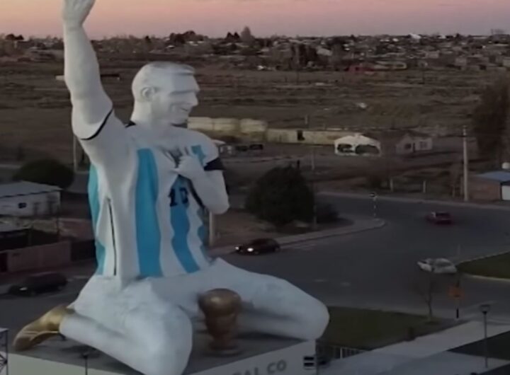 Statua Messi