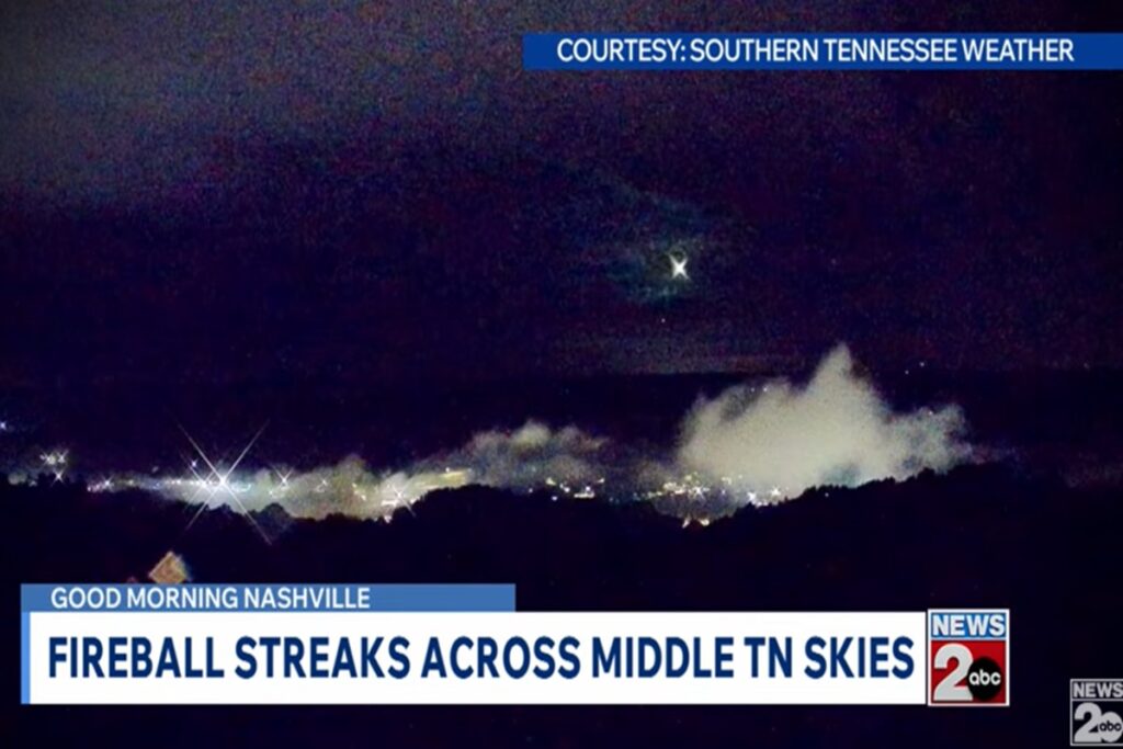 Il video della spettacolare meteora che ha attraversato i cieli di 15 stati americani