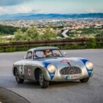 Una Mercedes in gara alle Mille Miglia