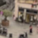 Il ragazzo sceso in strada a Napoli col mitra