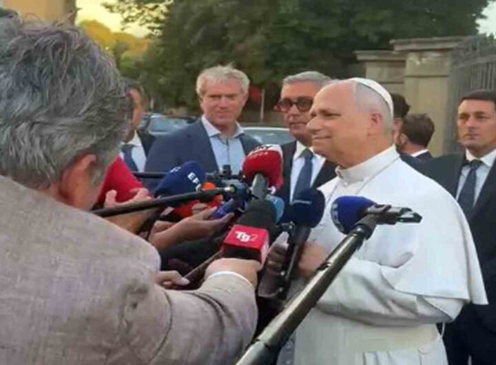 Papa Leone a Castel Gandolfo