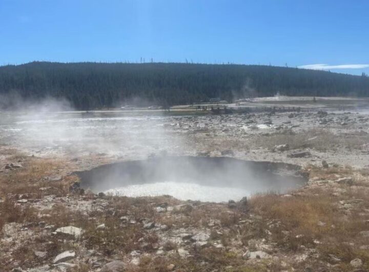 pozza yellowstone usgs