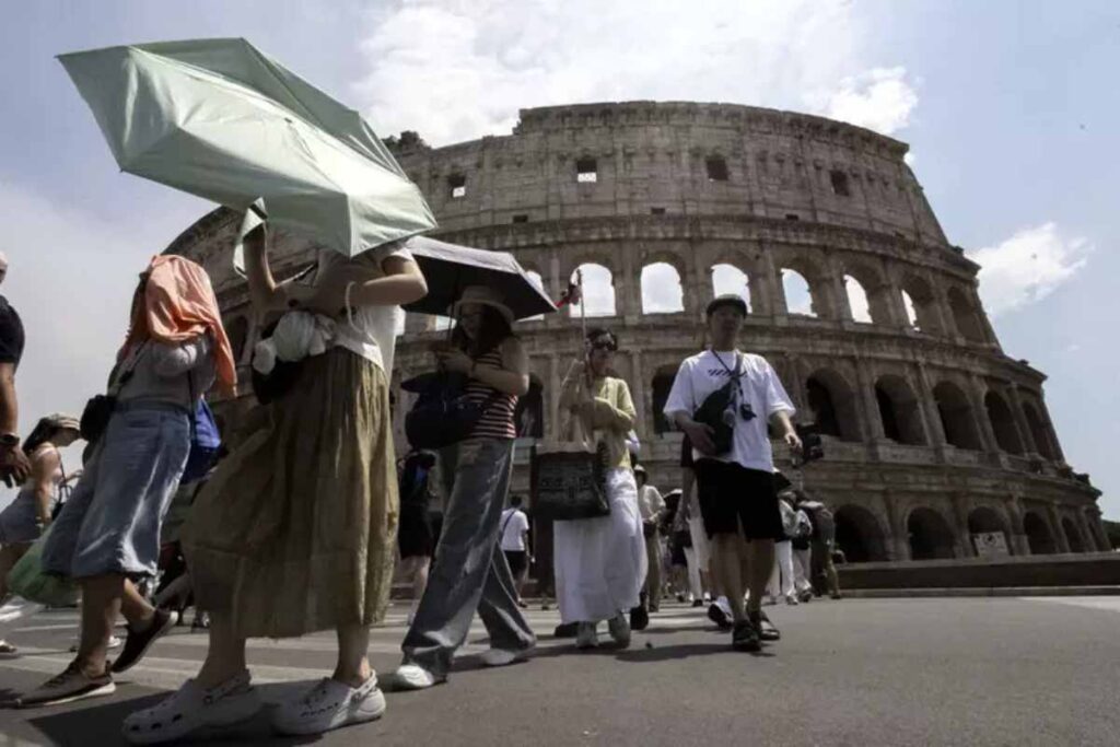 Overturism a Roma