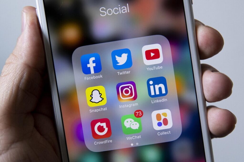 Social su un cellulare