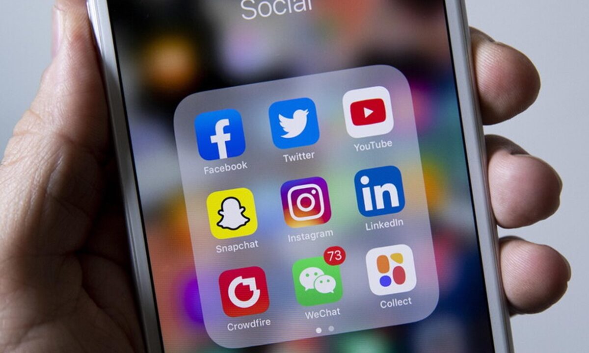 Social su un cellulare