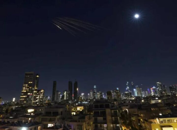Missili su Tel Aviv