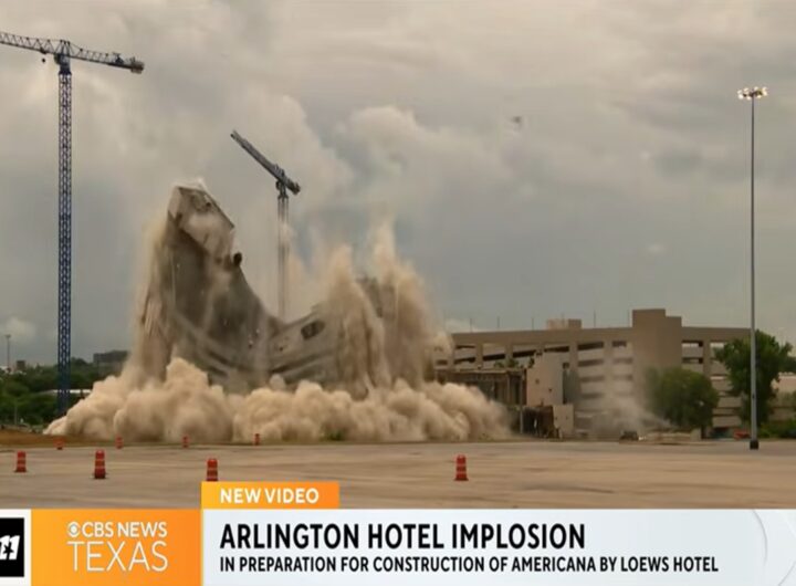 Il video della demolizione dell'hotel Sheraton di Arlington
