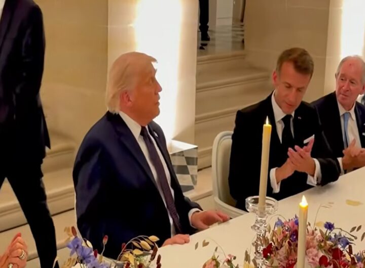 Donald Trump e la firma dell'accordo con l'Iran