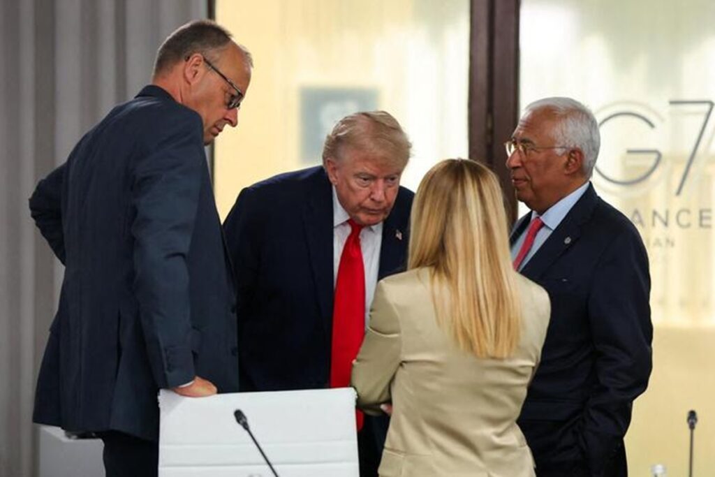 Siparietto tra Donald Trump e Giorgia Meloni