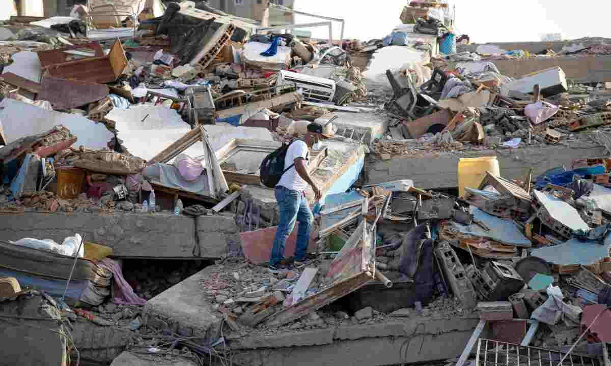 Una casa devastata dal sisma in Venezuela