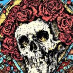 L'iconico teschio circondato di rose, ripreso da un partciolare di un poster per la pubblicità di un concerto dei Grateful Dead