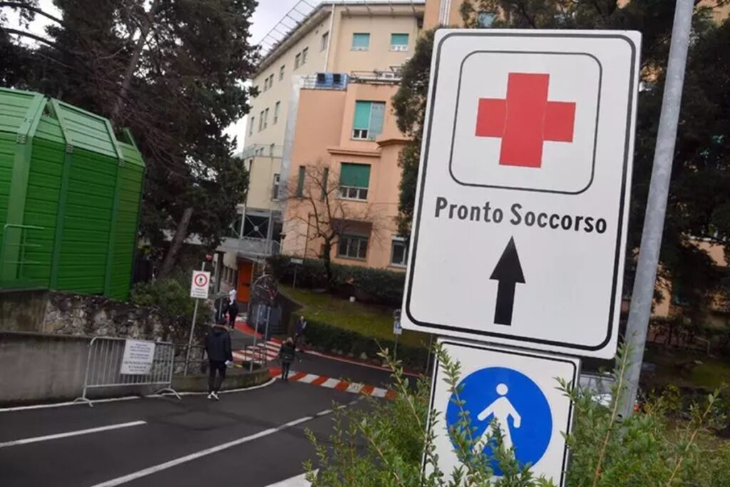 Un'ambulanza