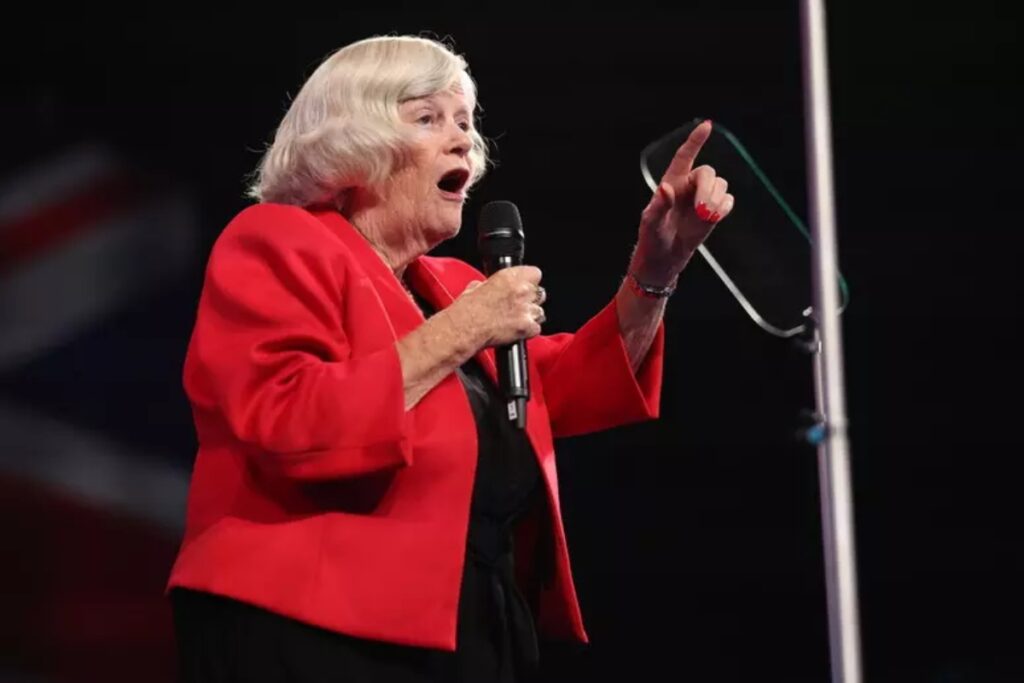 ann widdecombe