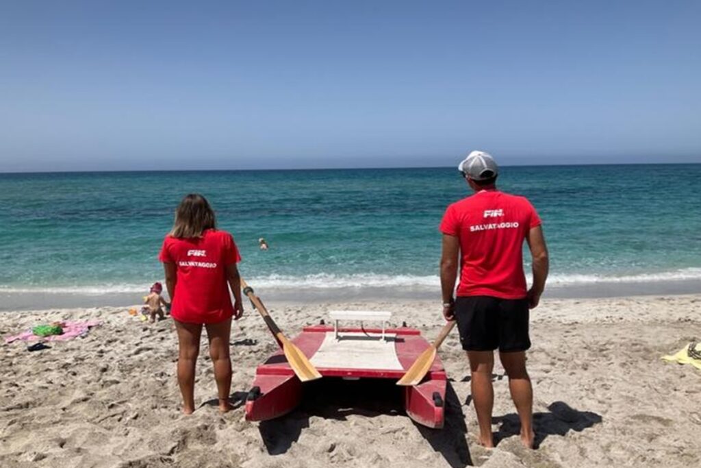 Una spiaggia