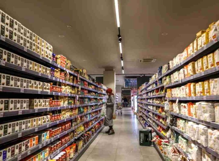 Al via dal 15 luglio la stretta sulla shrinkflation per contrastare i rincari nascosti dei prodotti confezionati