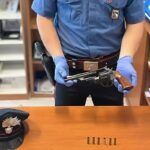 Una pistola