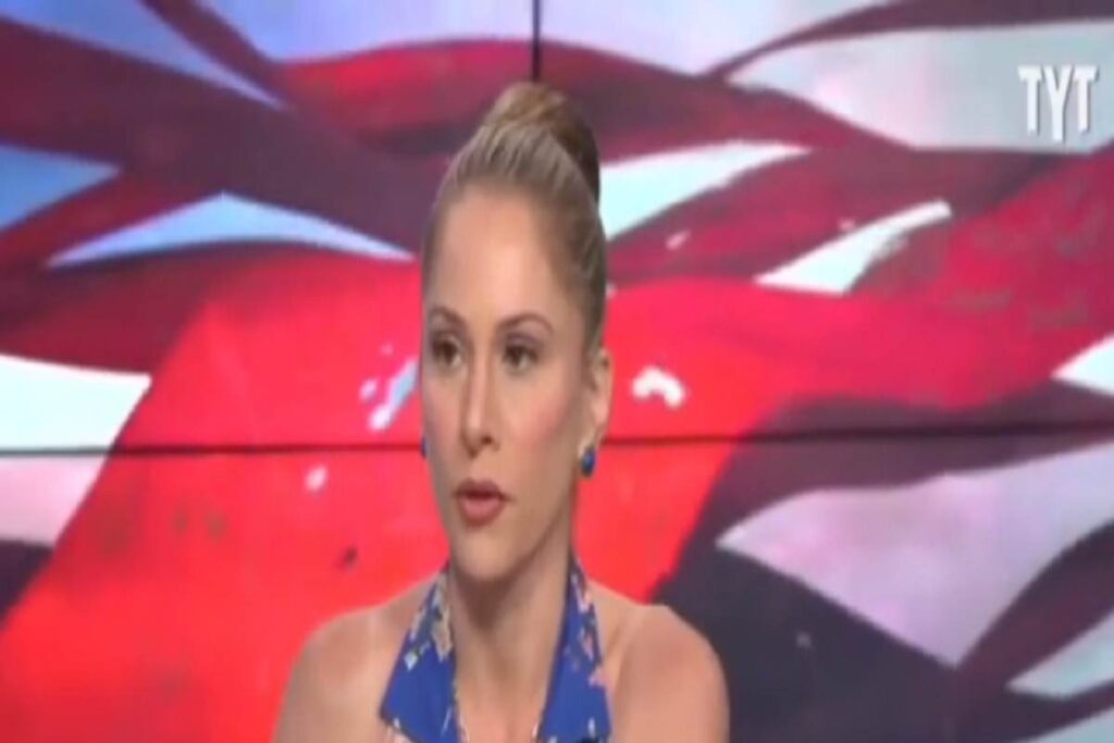 Il video della giornalista che in diretta dice che gli Usa "hanno affrontato due paesi piccoli, la Bosnia e l'Erzegovina"