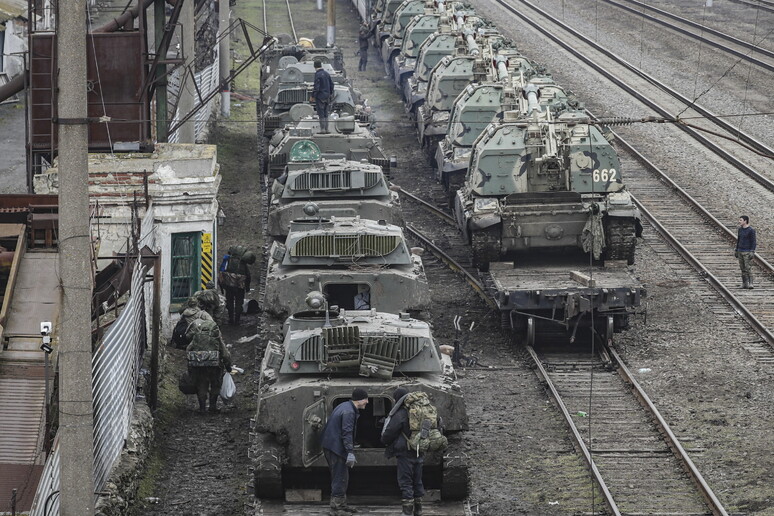 Guerra in Ucraina, più di 2 milioni di soldati morti o feriti. E in Russia è crollata la fiducia nelle istituzioni