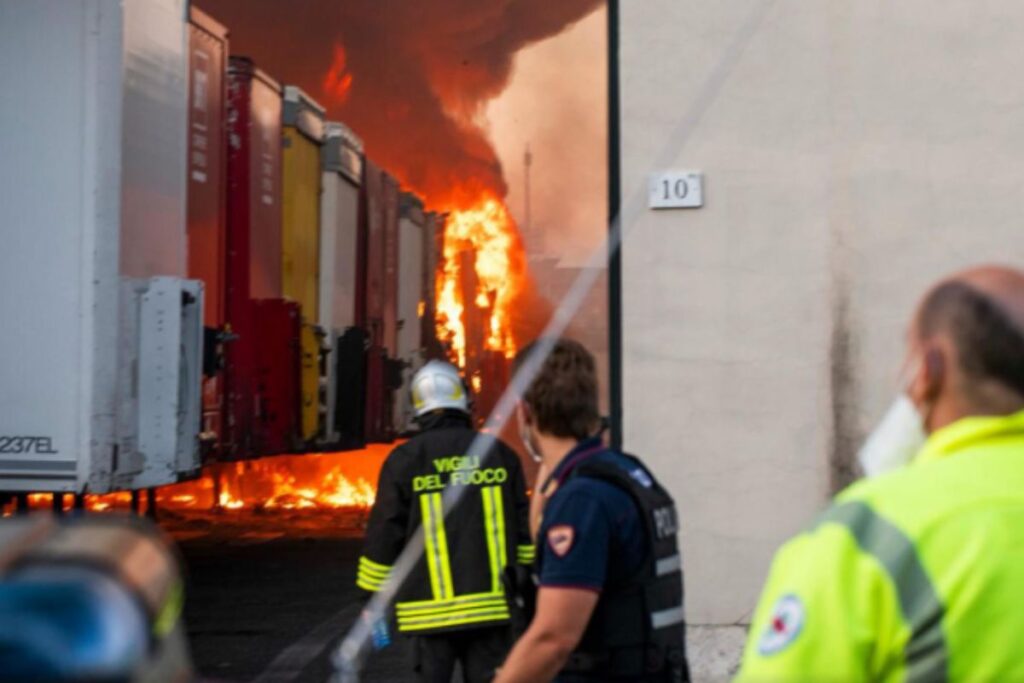 incendio milano