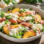 insalata con pesche estiva