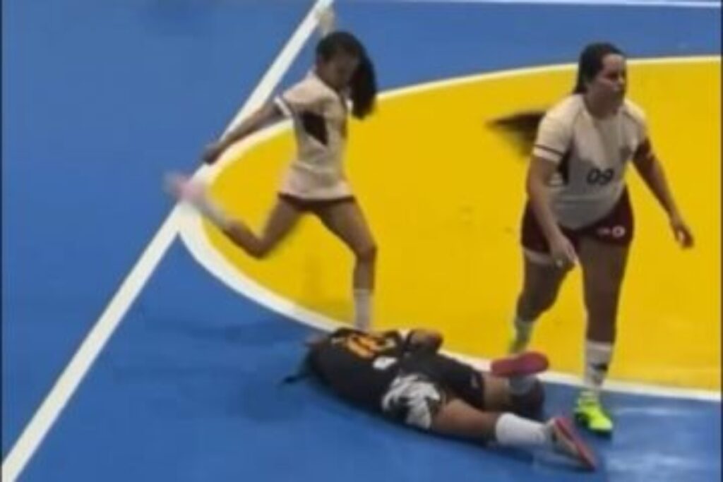 futsal brasile calci in testa