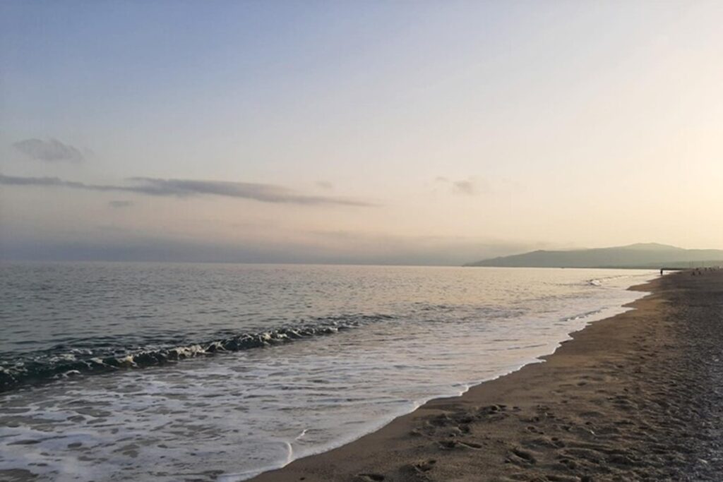 Una spiaggia