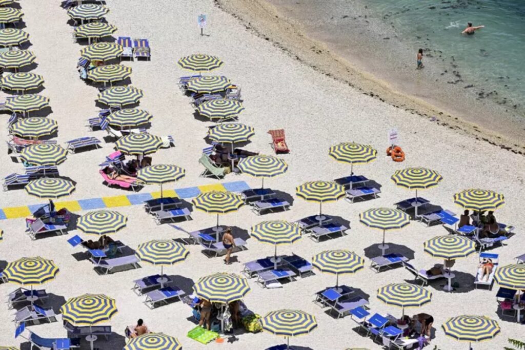 spiaggia ombrelloni