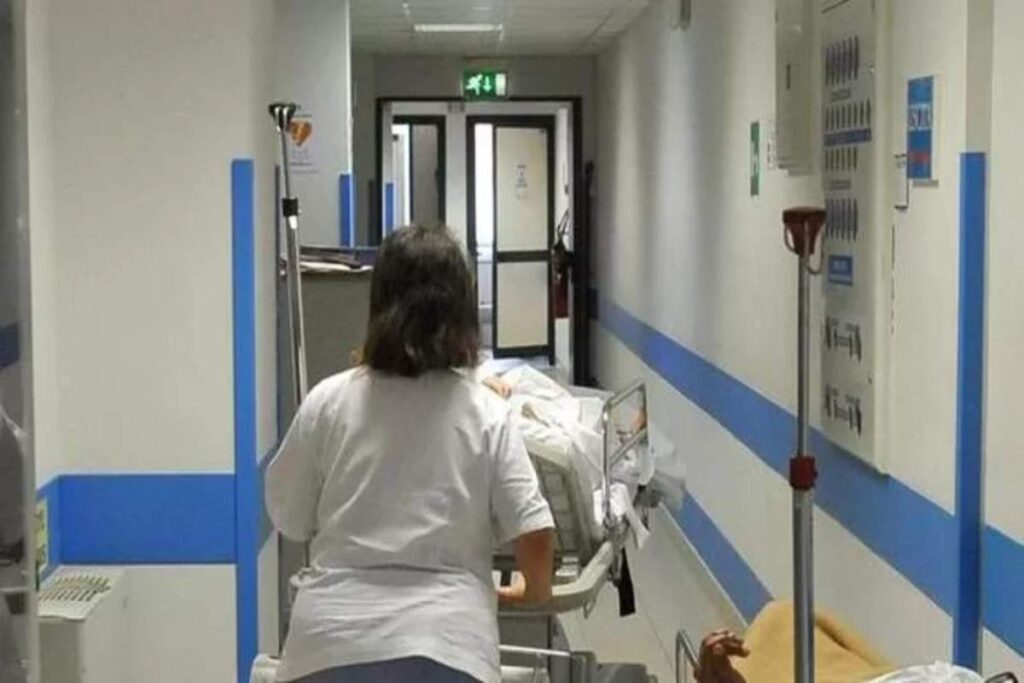 Una corsia di ospedale