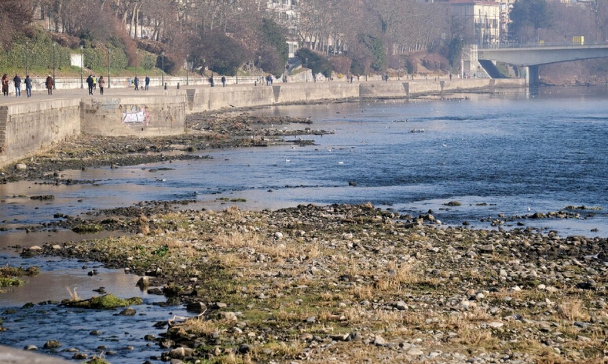 il fiume po in secca