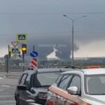 Droni ucraini attaccano San Pietroburgo, a fuoco terminal petrolifero