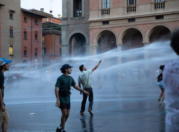 scontri bologna