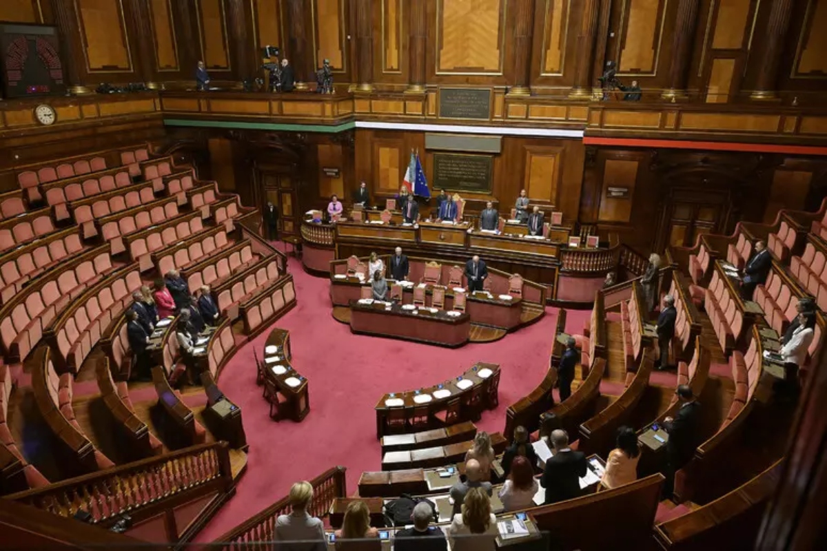 senato aula deserta