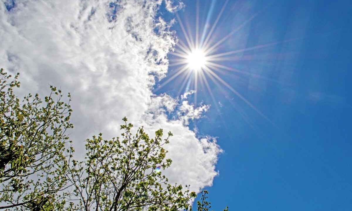 sole e nuvole