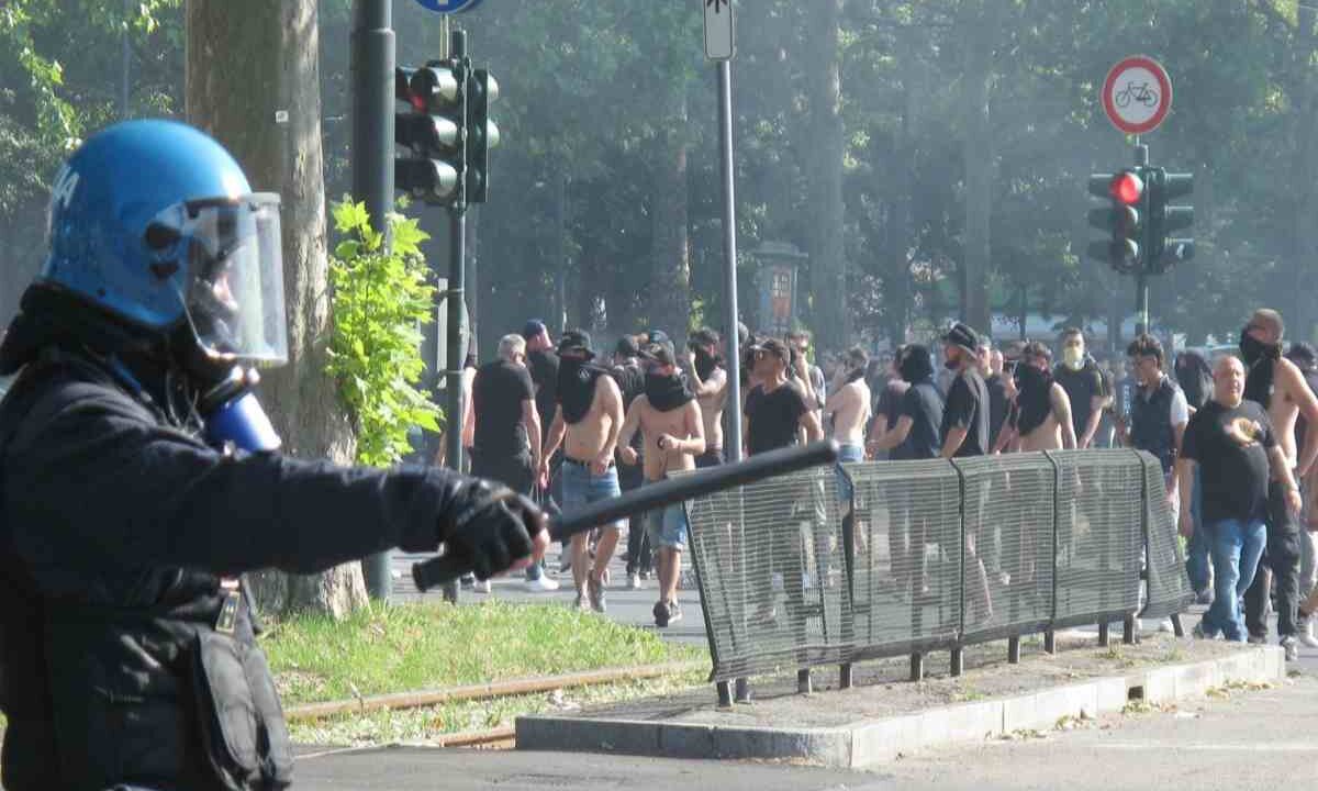Scontri al derby di Torino
