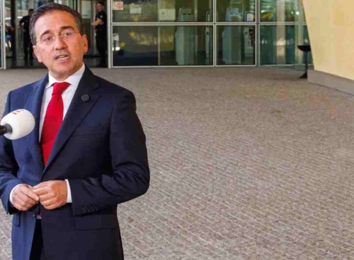 Il ministro degli Esteri spagnolo Josè Manuel Albares