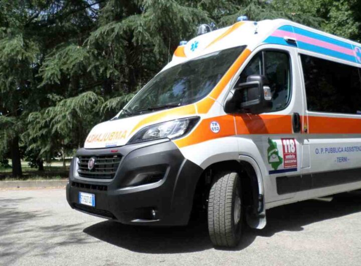 Un'ambulanza