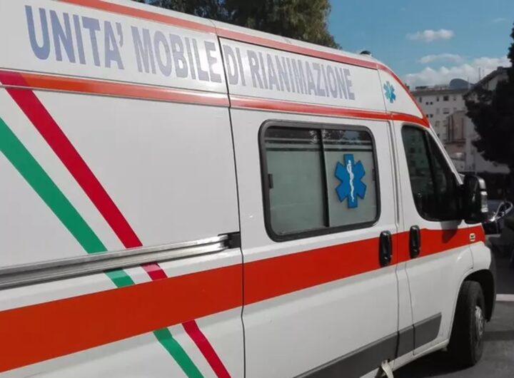 Un'ambulanza