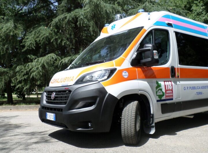 Un'ambulanza