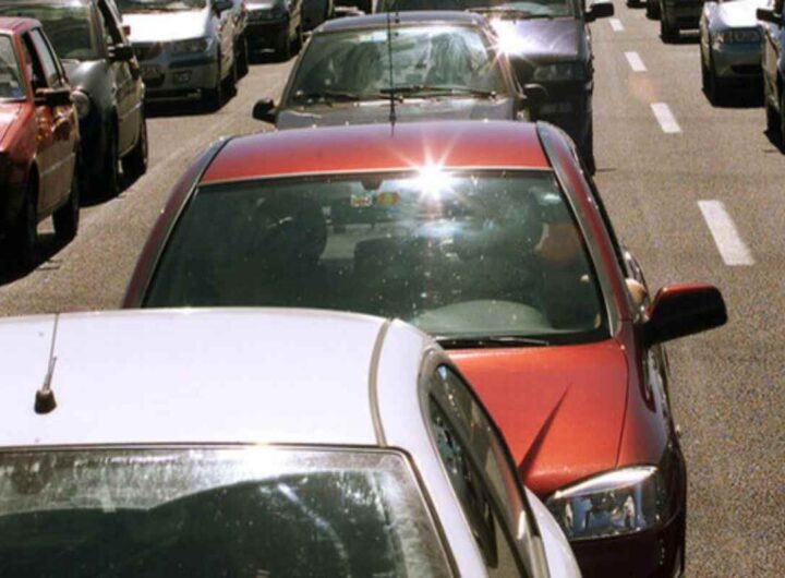 Auto al sole