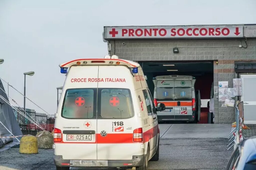 Un'ambulanza