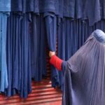 Una donna con il burqa
