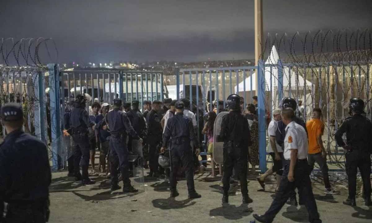 Migranti a Ceuta