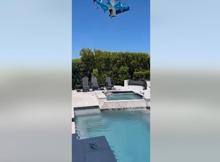 Il video del drone Amazon che consegna il pacco facendolo cadere nella piscina