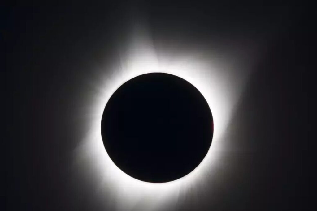 L'eclissi di sole