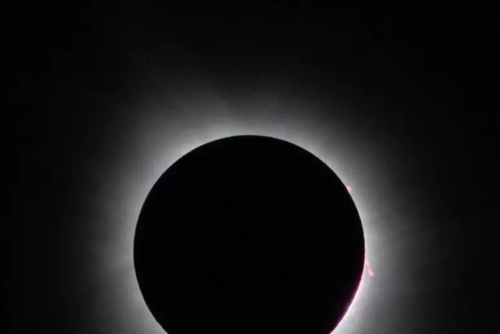 eclissi solare